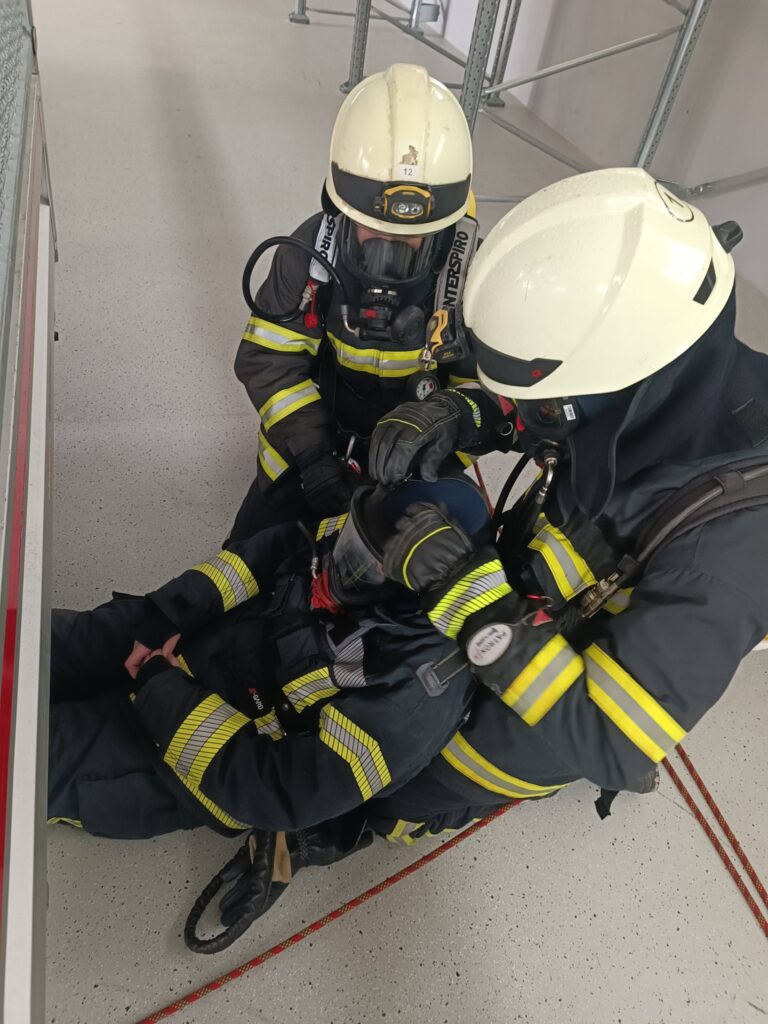 628153160_1027841647070644_4045872064955882348_n